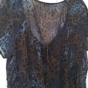 Daisy Fuentes sheer print top, peasant?
